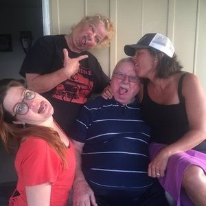 Meet your Posher, Polly